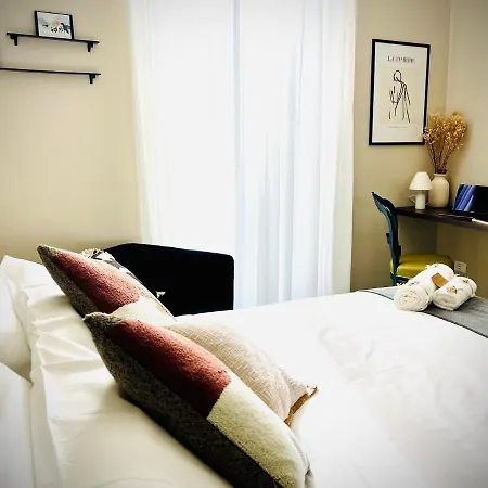 Lucentum Bed & Breakfast