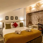 Lucentum 住宿加早餐酒店 4*