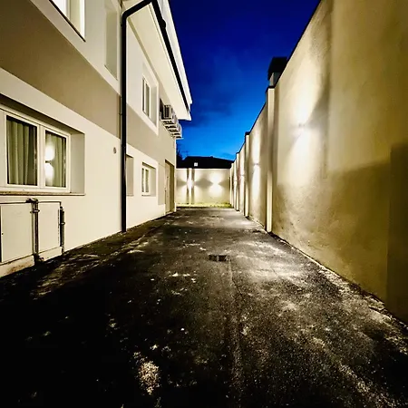 Lucentum Nocleg ze śniadaniem Prato (Prato)