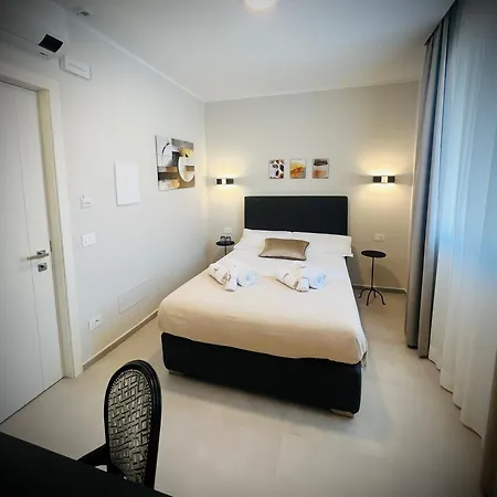Bed & Breakfast Lucentum Prato (Prato)