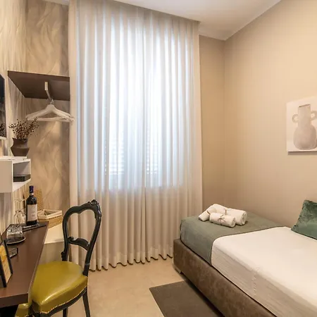 فندق مبيت وإفطار Lucentum 4*